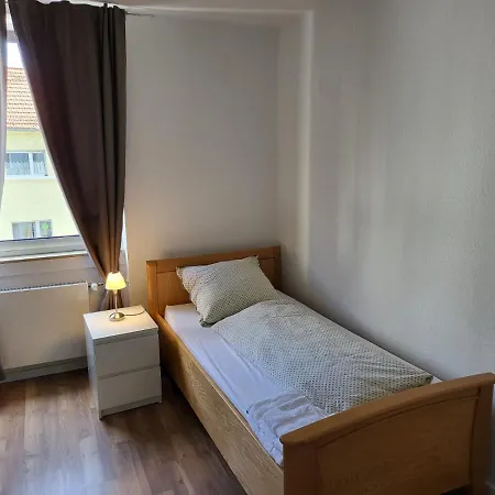 Privatzimmer An Der Uniklinik Mainz, Sehr Zentral Buitenkant foto