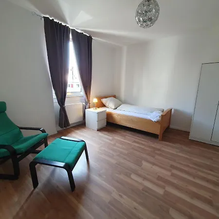 Privatzimmer An Der Uniklinik Mainz, Sehr Zentral Buitenkant foto